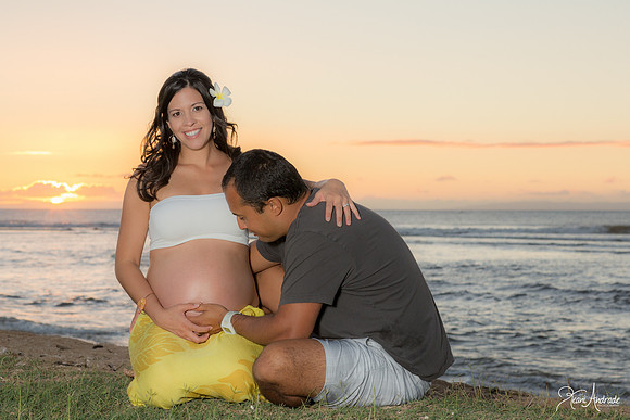 Kauai Maternity Portraits (1 of 1)-4